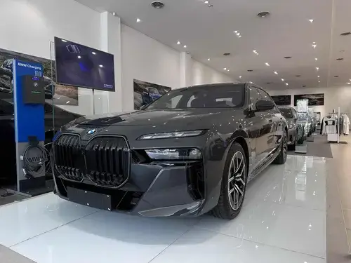 BMW 760i xDrive MSportPro 2025