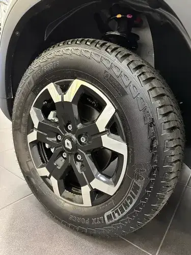 Renault Oroch iconic cvt 4x2 2026