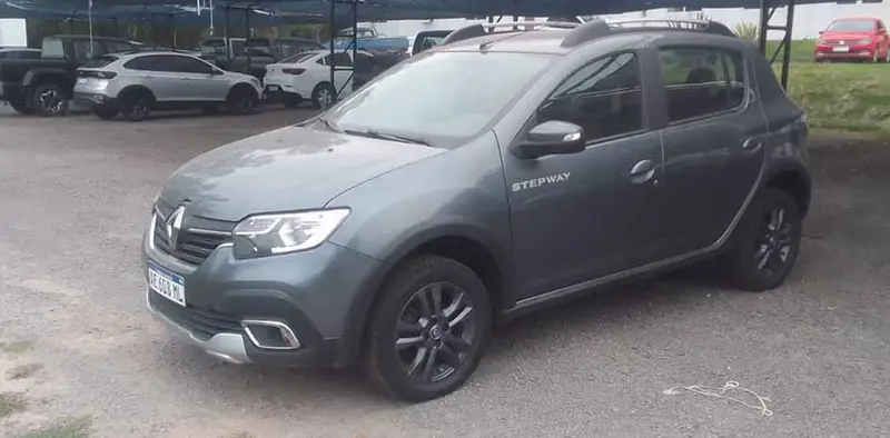 Renault SANDERO STEPWAY PH2 1.6 INTENS 2021