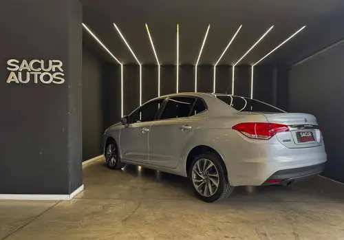 Citroën C4 Lounge 1.6 HDI TENDANCE 2015