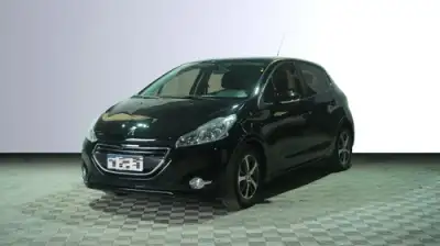 Peugeot 208 1.5 Allure Touchscreen 2016