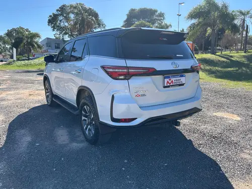 Toyota SW4 HILUX SW4 4X4 SRX 2.8 TDI 6 AT 7A 2023
