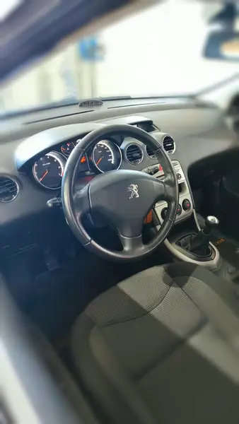Peugeot 308 1.6 ACTIVE 2015