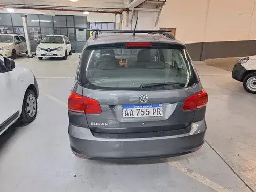 Volkswagen Suran Comfortline 1.6 2016