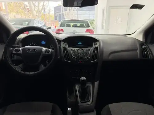 Ford Focus III 1.6 S 2015