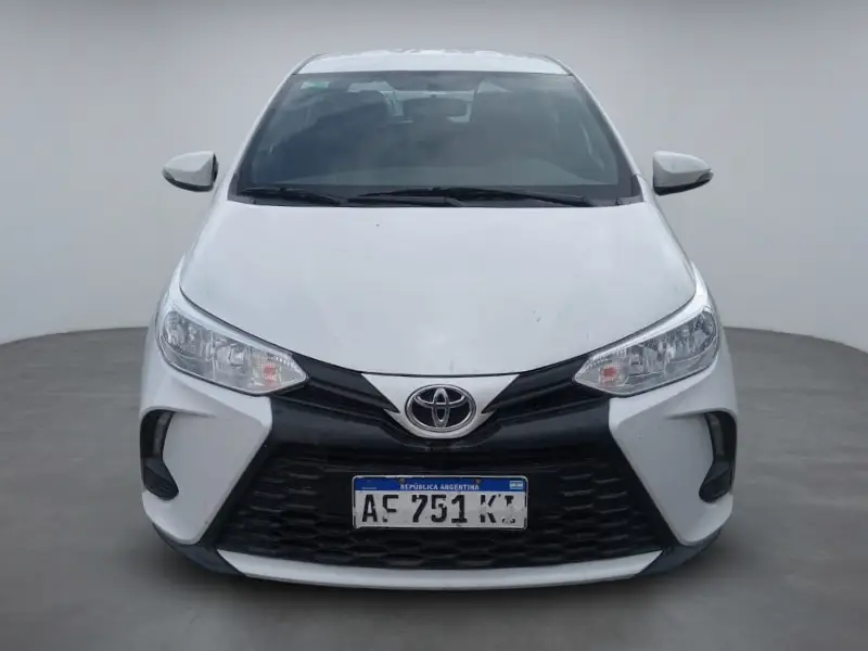 Toyota Yaris XS 1.5 6M/T 5P 2023