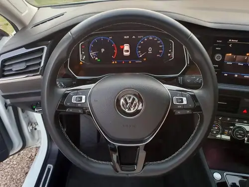 Volkswagen Vento 1.4 Highline 150cv 2021