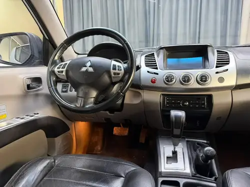 L200 3.2 Cab Doble 4wd Cr 170cv At 2016