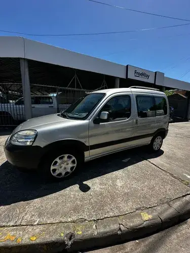 Peugeot Partner 1.4 Furgon Confort Airbag 2011