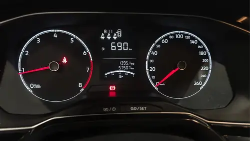 Volkswagen Polo 1.6 MSI TRACK L23 2024
