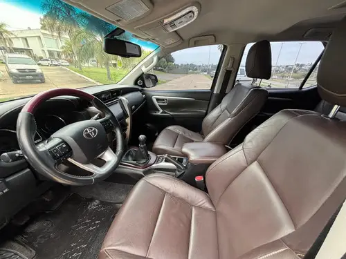 Toyota SW4 2.8 Srx 177cv 4x4 7as At 2017