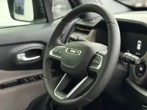Jeep Renegade 1.3T Sahara At6 Fwd 2027