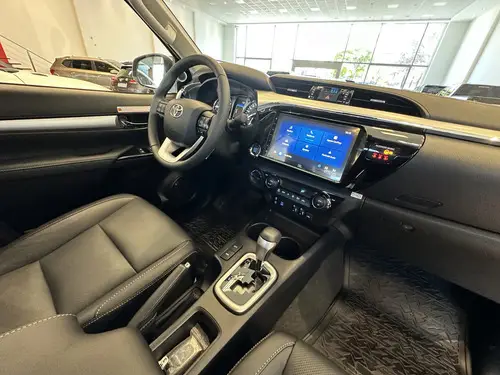 Toyota Hilux Pick-Up 2.8 Cd Srx 204Cv 4X4 At 2026