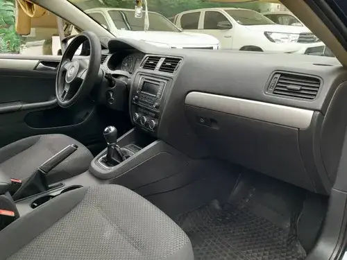 Volkswagen Vento 2.0 Advance I 110cv 2013