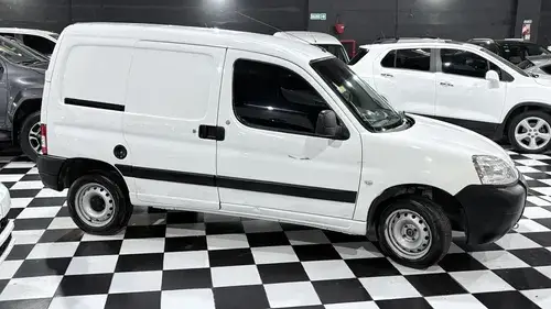 Citroën Berlingo Furgon 1.6 Vti 115 Business Mixto 2020
