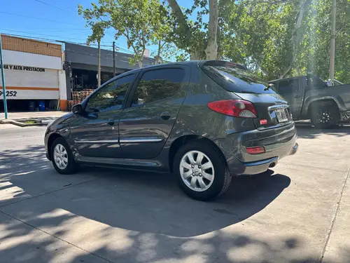 Peugeot 207 1.4 Xs 2011