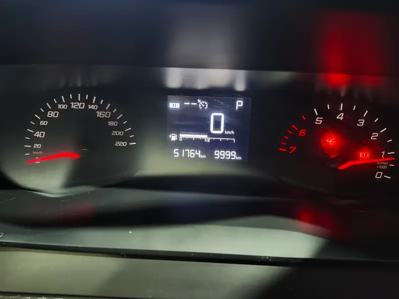 Peugeot 208 Active Tiptronic 2021