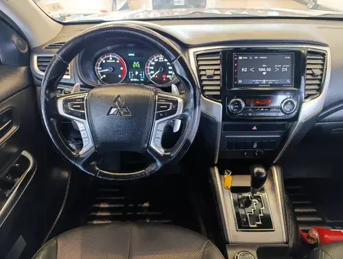 L200 2.4 Di-d High Power 181cv Cuero 2022