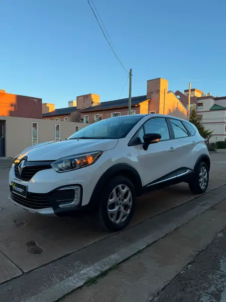 Renault CAPTUR ZEN 2.0 MT 2018
