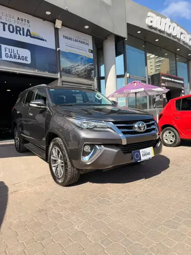 Toyota SW4 2.8 Srx 177cv 4x4 7as At 2016