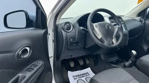 Nissan Versa 1.6 Advance Mt 2020