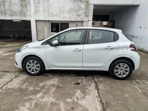 Peugeot 208 ACTIVE 1.6 115 2018