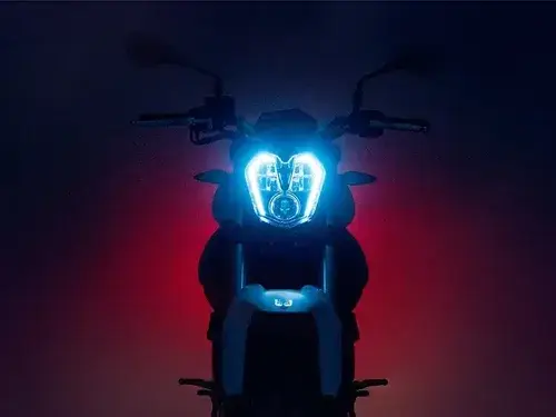 Benelli 302 S Naked 2026