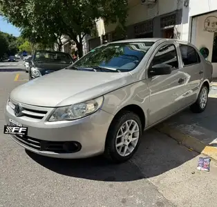 Volkswagen Voyage 1.6 Highline 101cv 2012