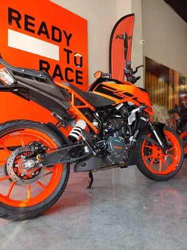 KTM DUKE 200 NG Naked 2026