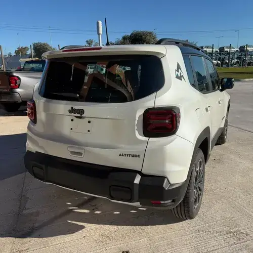 Jeep Renegade 1.3T Night Eagle At6 Fwd 2026