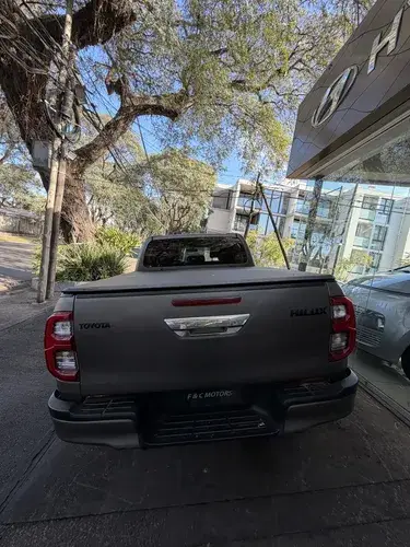Toyota Hilux Pick-Up 2.8 Cd Sr 177cv 4x4 2021