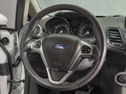 Ford Fiesta Kinetic 1.6 Se Powershift 120cv 2017