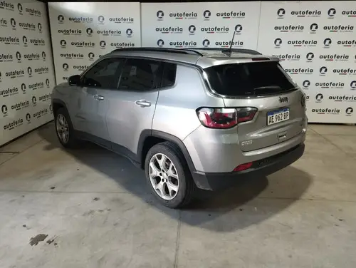 Jeep Compass 2.4 LONGITUDE AT6 4X2 L18 2021