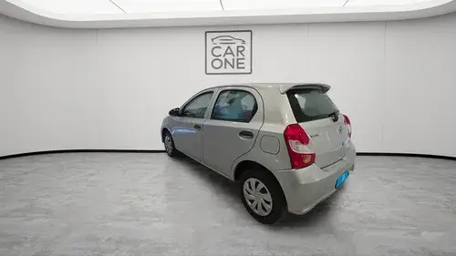 Toyota Etios 1.5 X MT6 5P 2023