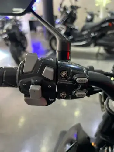 ZT 200 T2 Naked 2026