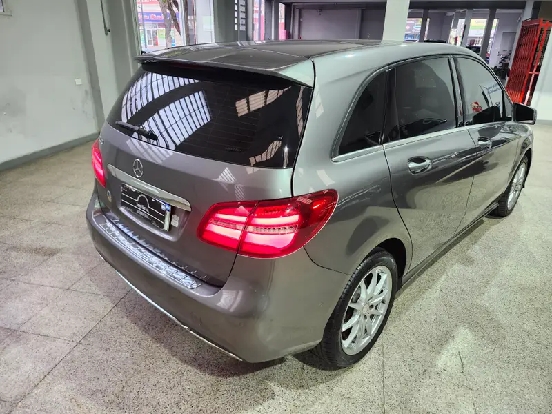 Mercedes-Benz B200 Progressive 2016