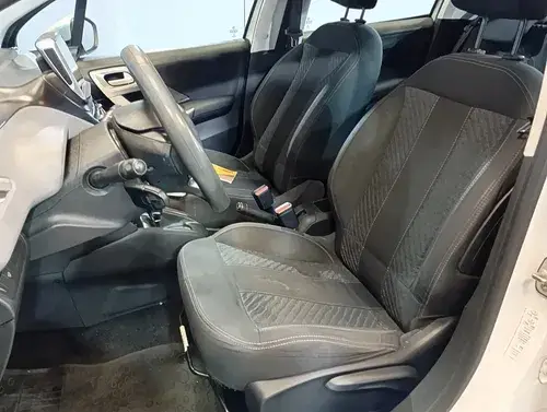 Peugeot 208 1.6 5P Allure Nav Tiptronic 2019