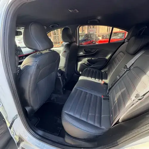 Fiat FASTBACK 1.3 Abarth T270 At6 2024