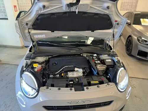 Fiat 600 hybrid 1.2 E-Dct Automatico 2026