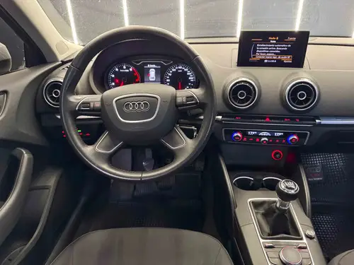 Audi A3 SPORTBACK 1.8T FSI L/13 2013