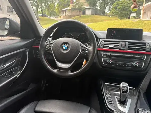 BMW Serie 3 2.0 328i Sedán Sport 245cv 2014