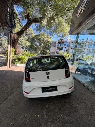 Volkswagen Up! 1.0 Move Up! 75cv 2017
