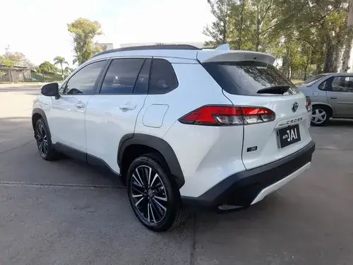Toyota Corolla Cross 1.8 Hev Seg Ecvt 2024
