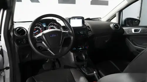 Ford Fiesta Kinetic 1.6 Titanium Powershift 120cv 2018