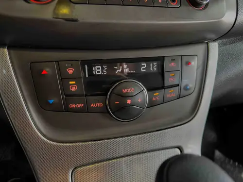 Nissan Sentra 1.8 Sr Pure Drive Cvt 2015
