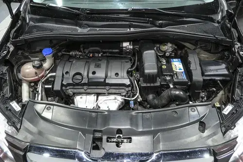 Peugeot 2008 1.6 Feline 2019