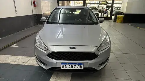 Ford Focus III 2.0 Se Plus At6 2016