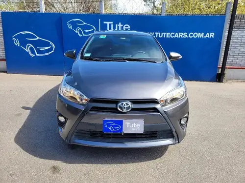 Toyota Yaris 1.5 107cv Cvt 2017
