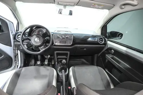 Volkswagen Up! 1.0 High Up! 75cv 3 p 2016