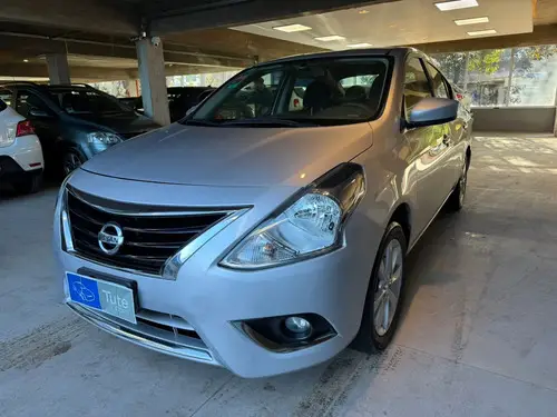 Nissan Versa 1.6 Advance Mt 2016